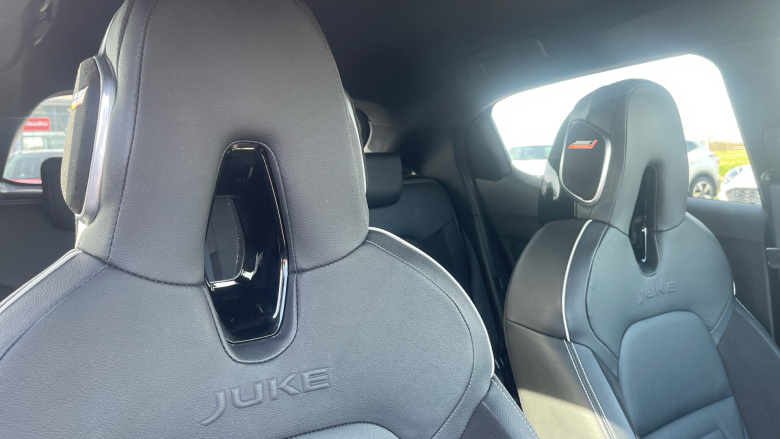 Nissan Juke 1.0 DiG-T Tekna+ 5dr DCT Petrol Hatchback